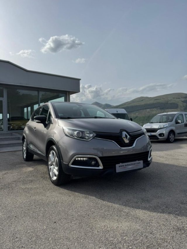 Renault Captur dCi 8V 90 CV Start&Stop Energy Intens - foto 3 di 4