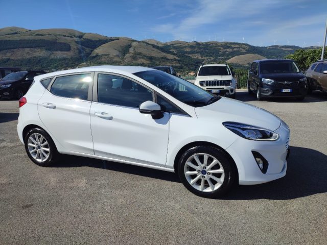 Ford Fiesta 1.5 TDCi 5 porte Titanium - foto 3 di 4