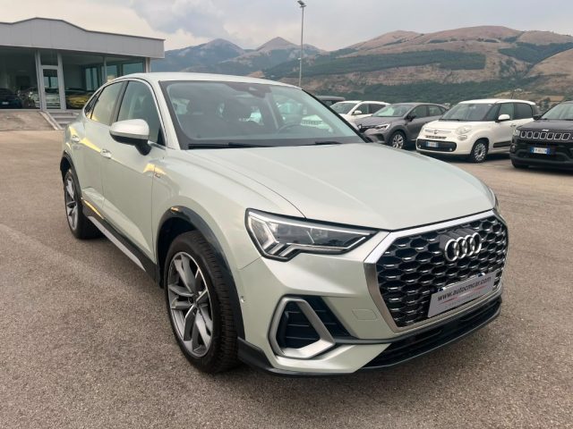 Audi Q3 SPB 35 TDI S line edition, del 2023, 138.000 km, in vendita a San Gregorio Magno (SA)