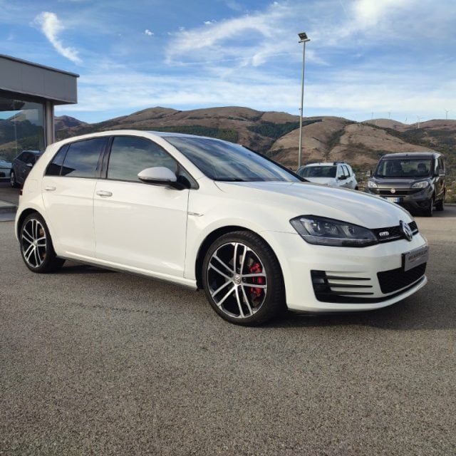 Volkswagen Golf GTD 2.0 TDI 5p. BlueMotion Technology - foto 4 di 4
