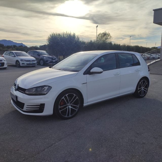 Volkswagen Golf GTD 2.0 TDI 5p. BlueMotion Technology - foto 3 di 4