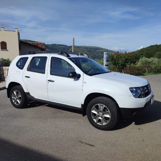 Dacia Duster 1.5 dCi 90CV Start&Stop 4x2 Ambiance - foto 2 di 4