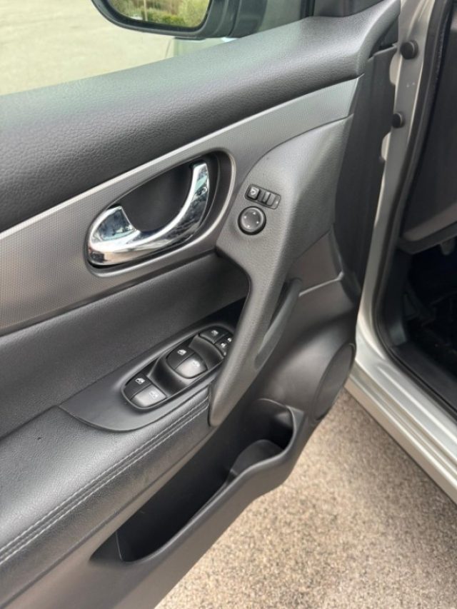 Nissan Qashqai 1.5 dCi 115 CV Tekna+ usato a SAN GREGORIO MAGNO