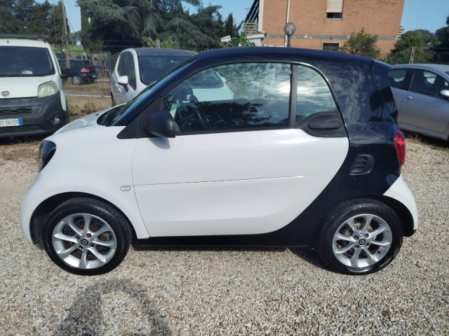 smart forTwo 70 1.0 twinamic Prime - foto 3 di 4