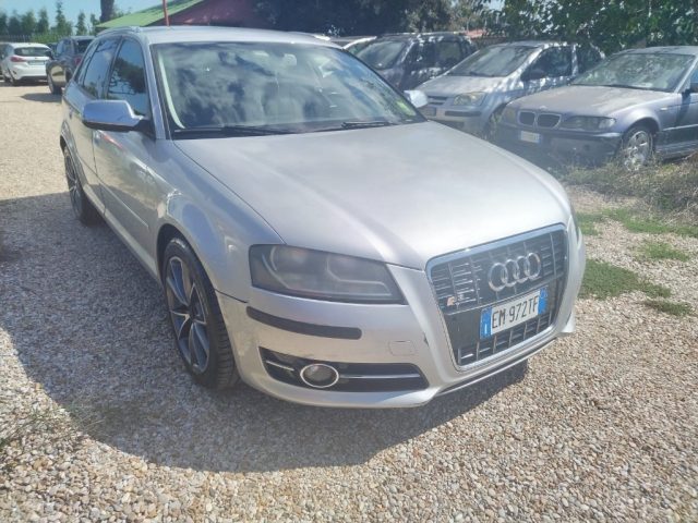 Audi A3 SPB 1.6 TDI 105 CV CR S tronic Ambition - foto 2 di 4