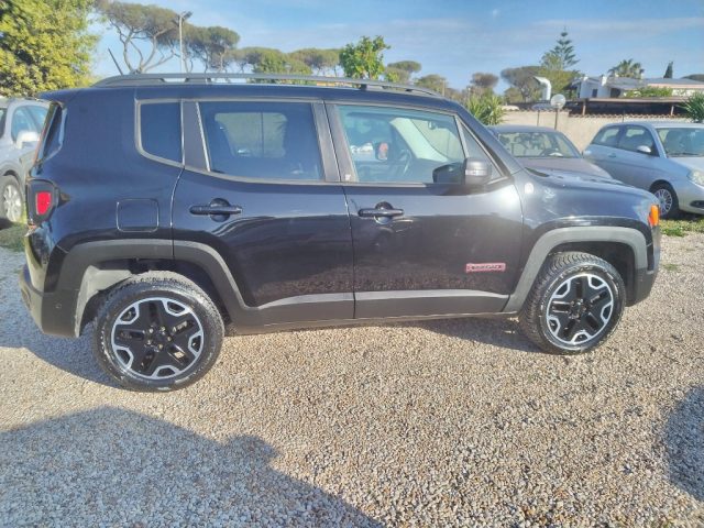 Jeep Renegade 2.0 Mjt 170CV 4WD Active Drive Low Trailhawk - foto 3 di 4