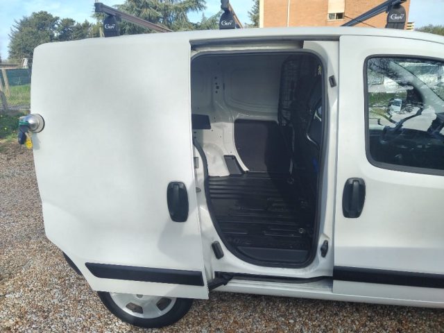 Fiat Fiorino 1.3 MJT 80CV Cargo SX, del 2016, 124.000 km, in vendita a Roma (RM)