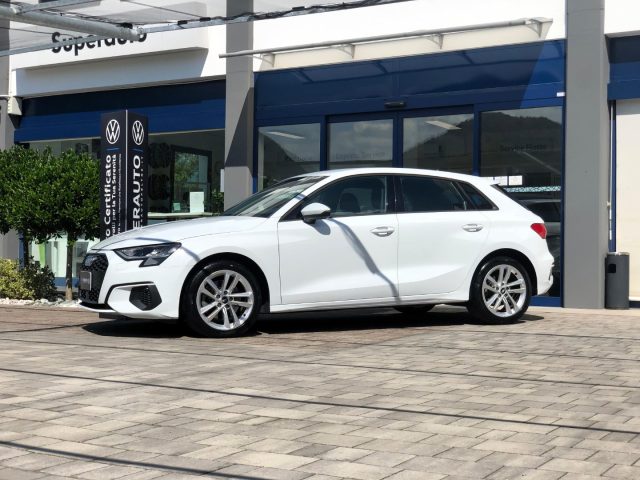 Audi A3 SPB 35 TDI S tronic S line edition - foto 4 di 4