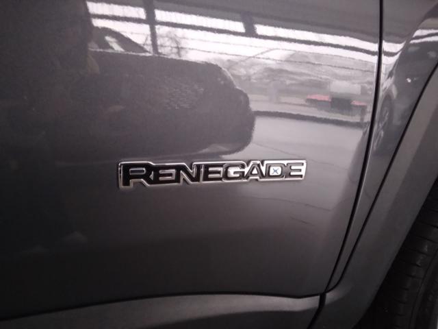 Jeep Renegade 1.3 130 CV HYBRID PLUG IN - foto 3 di 4