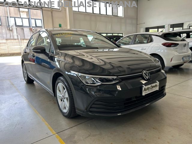 Volkswagen Golf 1.0 eTSI EVO DSG Life - foto 2 di 4