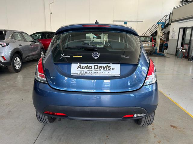 Lancia Ypsilon 1.0 FireFly 5 porte S&S Hybrid - foto 4 di 4