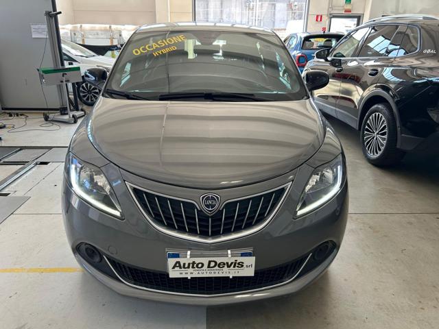 Lancia Ypsilon 1.0 FireFly 5 porte S&S Hybrid - foto 3 di 4