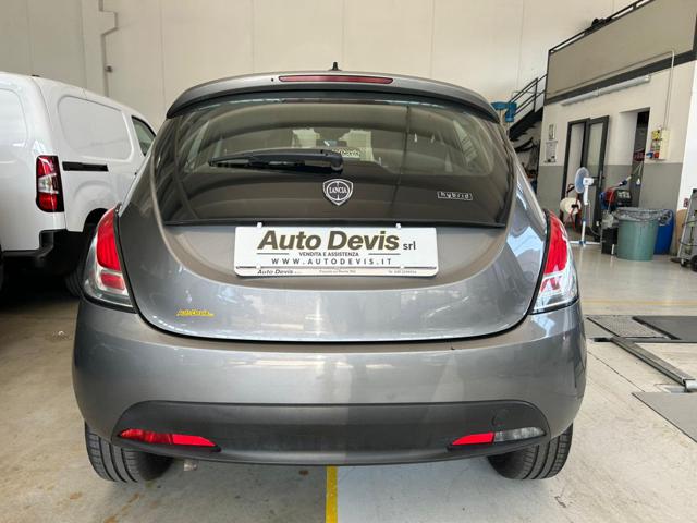 Lancia Ypsilon 1.0 FireFly 5 porte S&S Hybrid - foto 4 di 4
