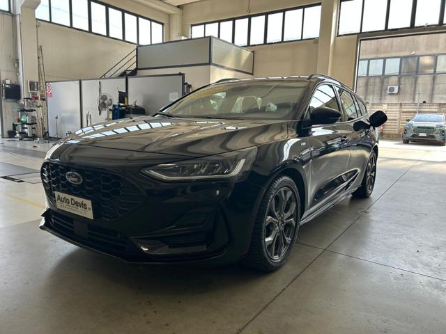 Ford Focus 1.0 EcoBoost Hybrid 155 CV SW ST-Line X, del 2023, 95.751 km, in vendita a Piazzola Sul Brenta (PD)