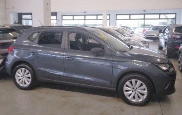 SEAT Arona 1.0 EcoTSI 110 CV - foto 2 di 4