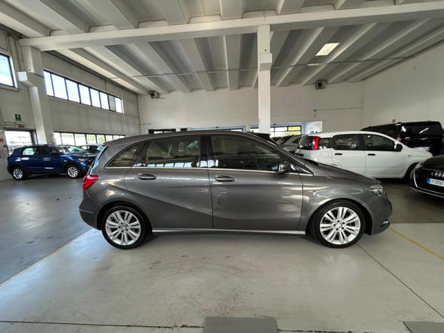 Mercedes-Benz B 200 CDI Premium - foto 3 di 4
