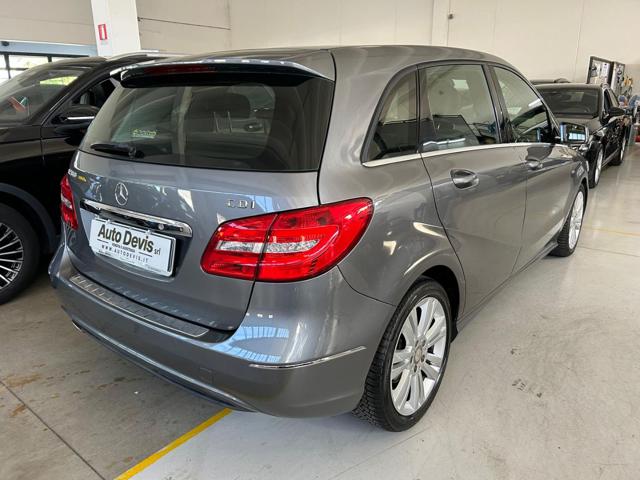 Mercedes-Benz B 200 CDI Premium - foto 4 di 4