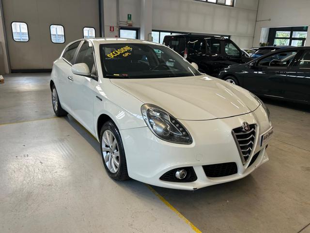 Alfa Romeo Giulietta 1.4 Turbo 120 CV GPL Distinctive, del 2014, 213.000 km, in vendita a Piazzola Sul Brenta (PD)