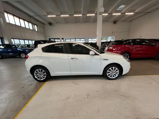 Alfa Romeo Giulietta 1.4 Turbo 120 CV GPL Distinctive - foto 4 di 4