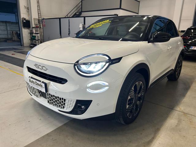 Fiat 600 Hybrid 145 CV DCT MHEV La Prima, del 2026, 9.215 km, in vendita a Piazzola Sul Brenta (PD)