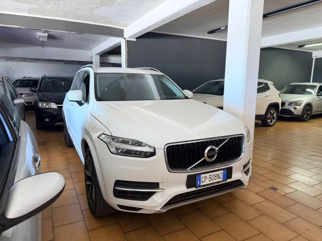 Volvo XC90 B5 (d) AWD automatico Core - foto 2 di 4