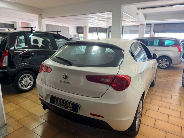 Alfa Romeo Giulietta 1.6 JTDm 120 CV - foto 4 di 4