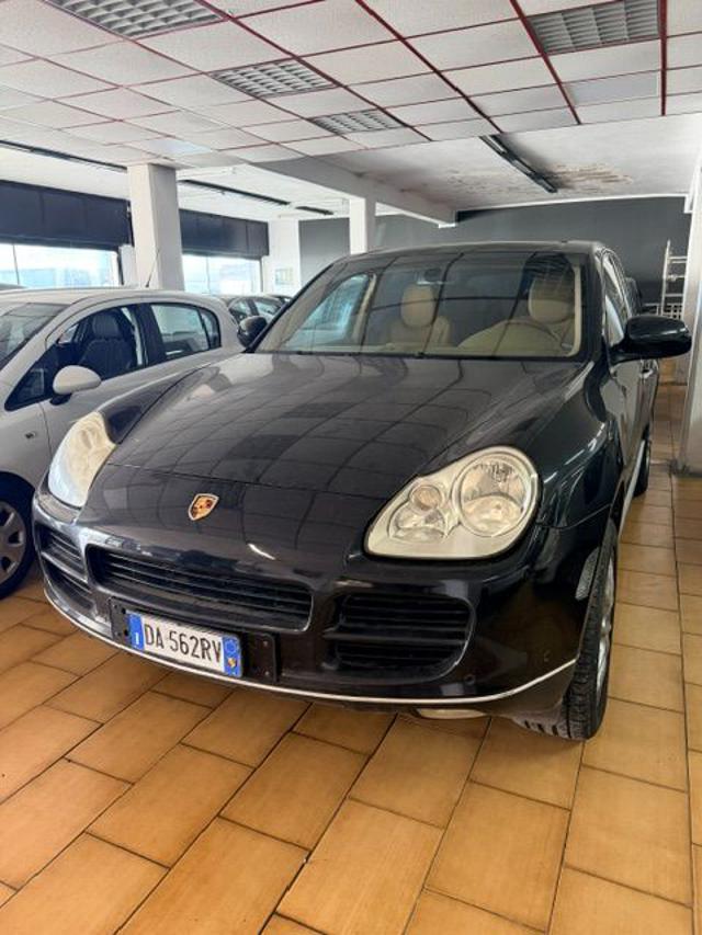Porsche Cayenne 3.2 V6 cat - foto 2 di 4