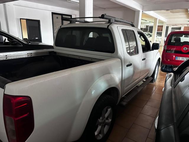 Nissan Navara 2.5 dCi 2 porte King Cab LE - foto 3 di 4