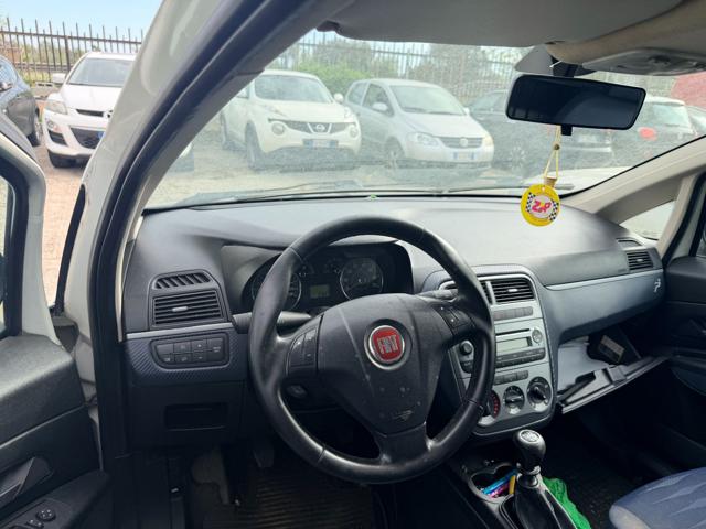 Fiat Grande Punto 1.3 MJT 75 3p.Van Active 2pt - foto 3 di 3