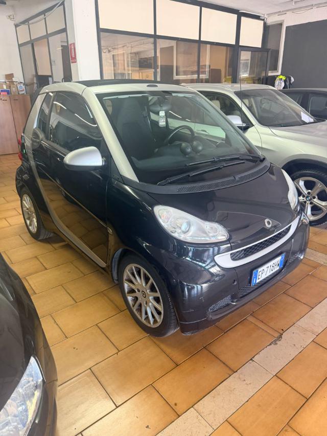 smart forTwo 1000 52 kW coupé limited two - foto 2 di 4