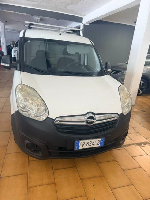 Opel Combo 1.6 CDTI 105CV EcoFLEX PC-TN Van Blitz S&S (1000kg, del 2017, 180.000 km, in vendita a Sassari (SS)