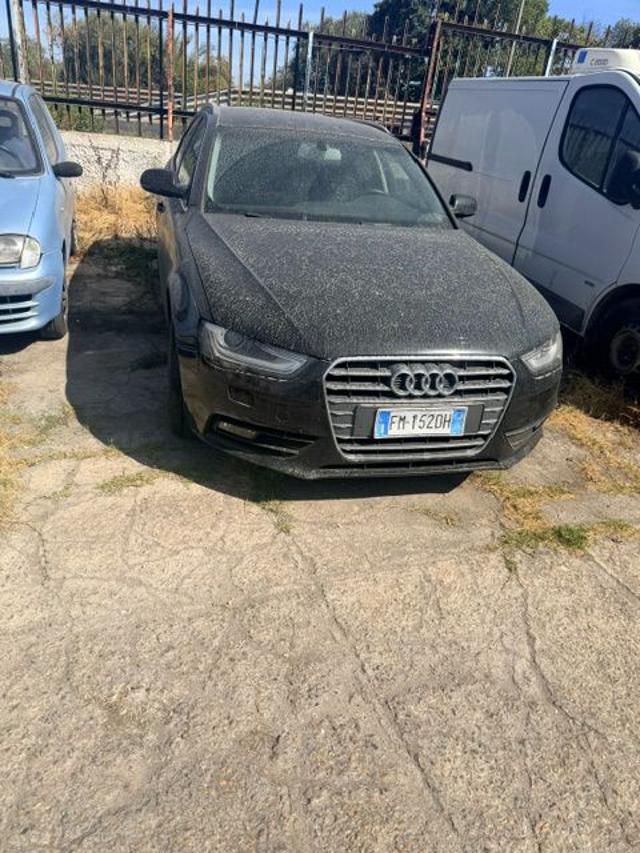 Audi A4 Avant 2.0 TDI 120 CV, del 2015, 220.000 km, in vendita a Sassari (SS)