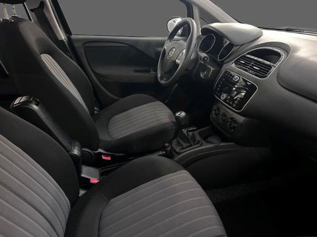 Fiat Punto 1.3 MJT II S&S 95 CV 5 porte Street - foto 2 di 4