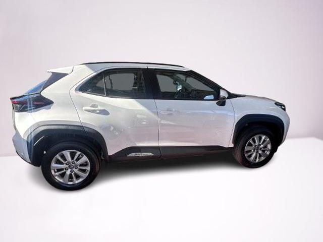 Toyota Yaris Cross 1.5 Hybrid 5p. E-CVT Active - foto 2 di 4
