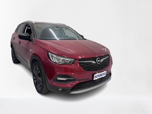 Opel Grandland X 1.5 diesel Ecotec Start&Stop Design Line usato a CAGLIARI