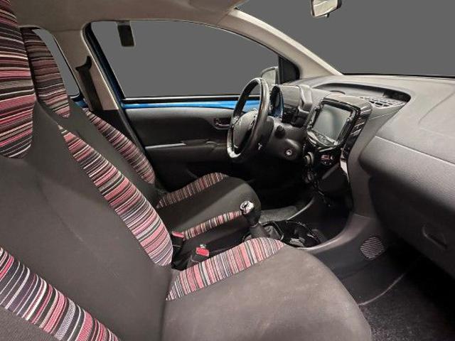 Citroen C1 Airscape VTi 72 S&S 5 porte Shine - foto 2 di 4