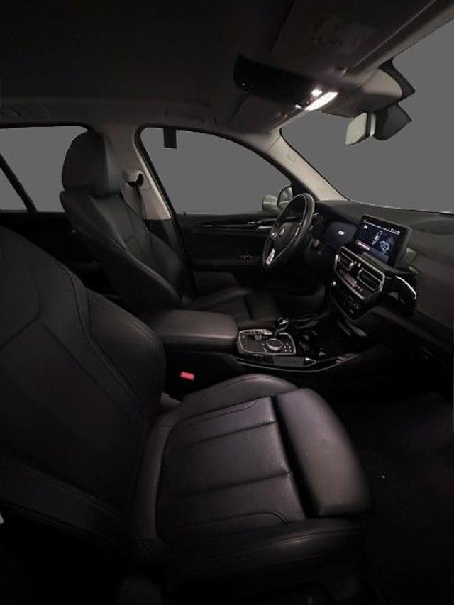 BMW X3 sDrive18d 48V - foto 3 di 4