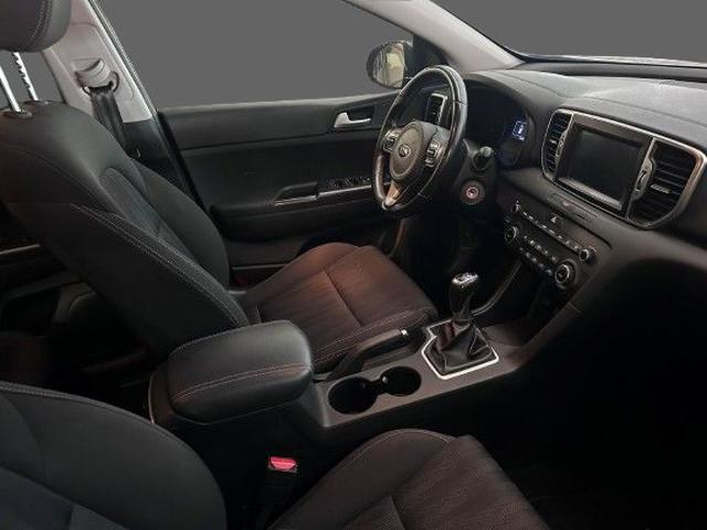 Kia Sportage 1.7 CRDI 141 CV DCT7 2WD Cool - foto 3 di 4