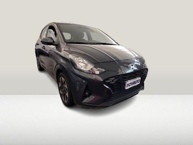 Hyundai i10 1.0 Connectline, del 2023, 42.000 km, in vendita a Cagliari (CA)
