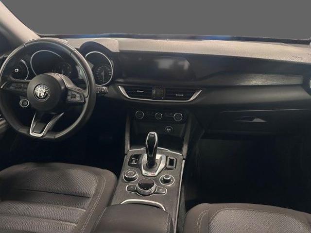 Alfa Romeo Stelvio 2.2 Turbodiesel 160 CV AT8 RWD Super - foto 4 di 4