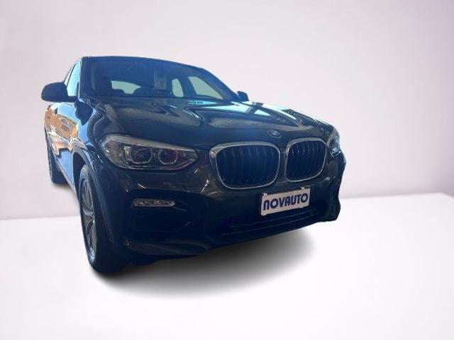 BMW X4 xDrive20d Business Advantage, del 2019, 92.800 km, in vendita a Cagliari (CA)