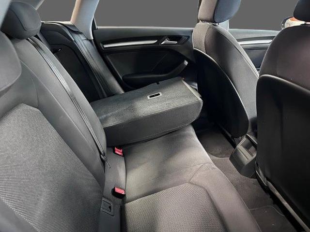 Audi A3 SPB 1.6 TDI 116 CV Business - foto 3 di 4