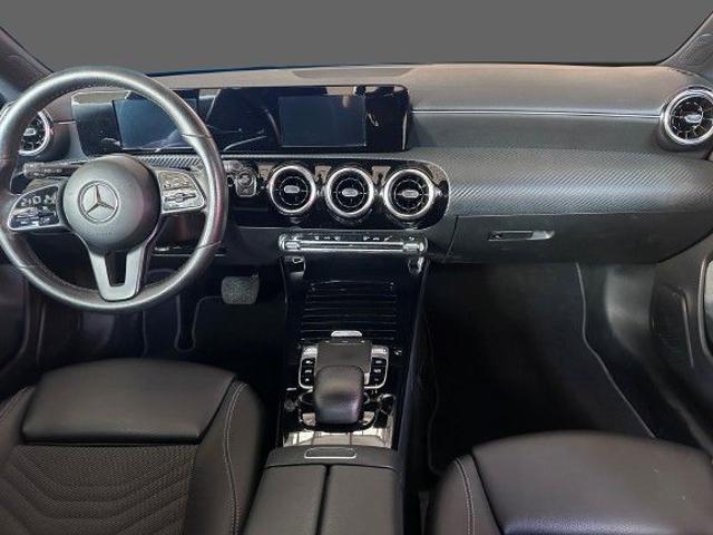 Mercedes-Benz A 180 d Automatic Business Extra - foto 4 di 4