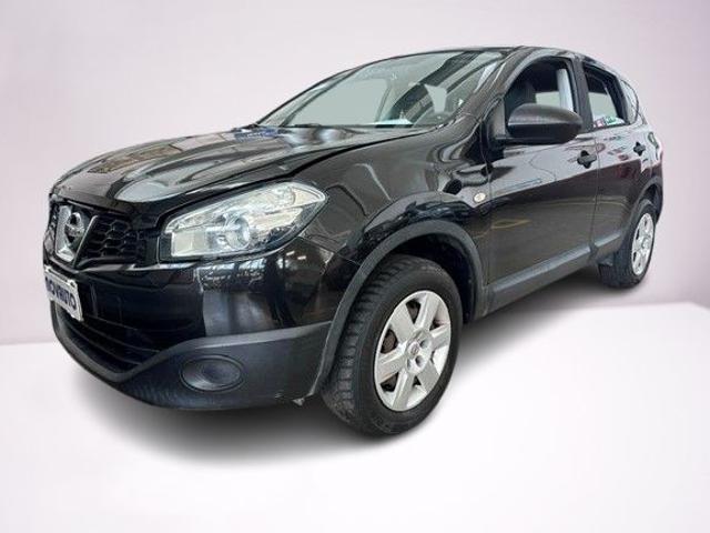 Nissan Qashqai 1.5 dCi DPF Visia, del 2013, 260.000 km, in vendita a Cagliari (CA)