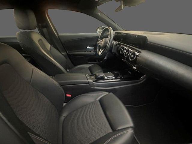 Mercedes-Benz A 180 d Automatic Business Extra usato a CAGLIARI
