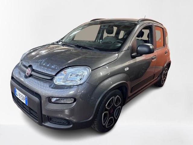 Fiat Panda 1.0 FireFly S&S Hybrid City Life usato a CAGLIARI