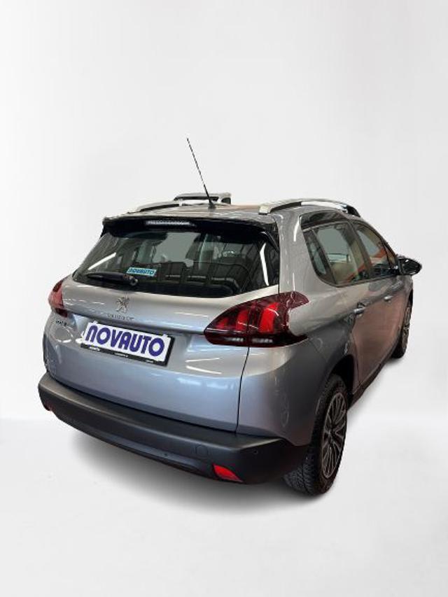 Peugeot 2008 1� serie PureTech 82 Active - foto 3 di 4
