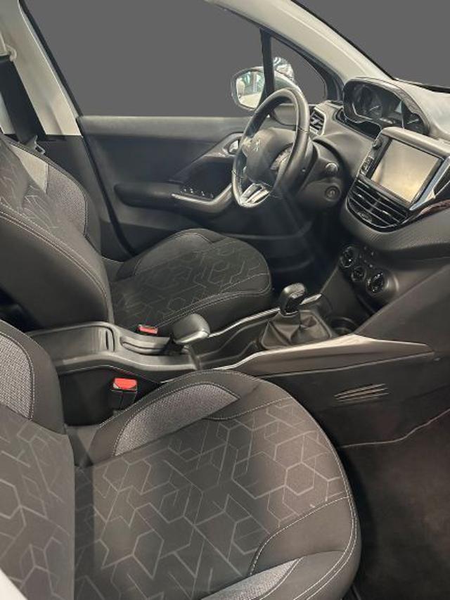 Peugeot 2008 1� serie PureTech 82 Active - foto 4 di 4