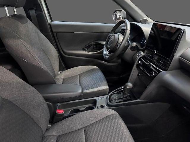 Toyota Yaris Cross 1.5 Hybrid 130 CV 5p. E-CVT Trend - foto 3 di 4