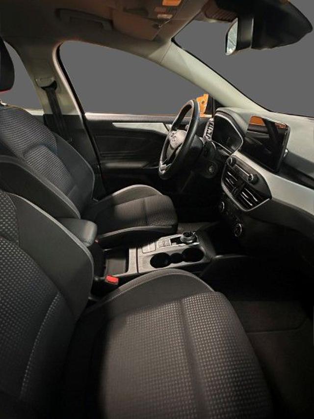 Ford Focus 1.5 EcoBlue 120 CV automatico SW Business Co-Pilot - foto 2 di 4